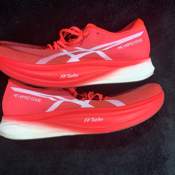 Asics Metaspeed Edge+ - Picture 8 of 11